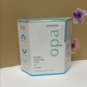 Opal  Prefilled Whitening Trays - 7 treatments for 14 days